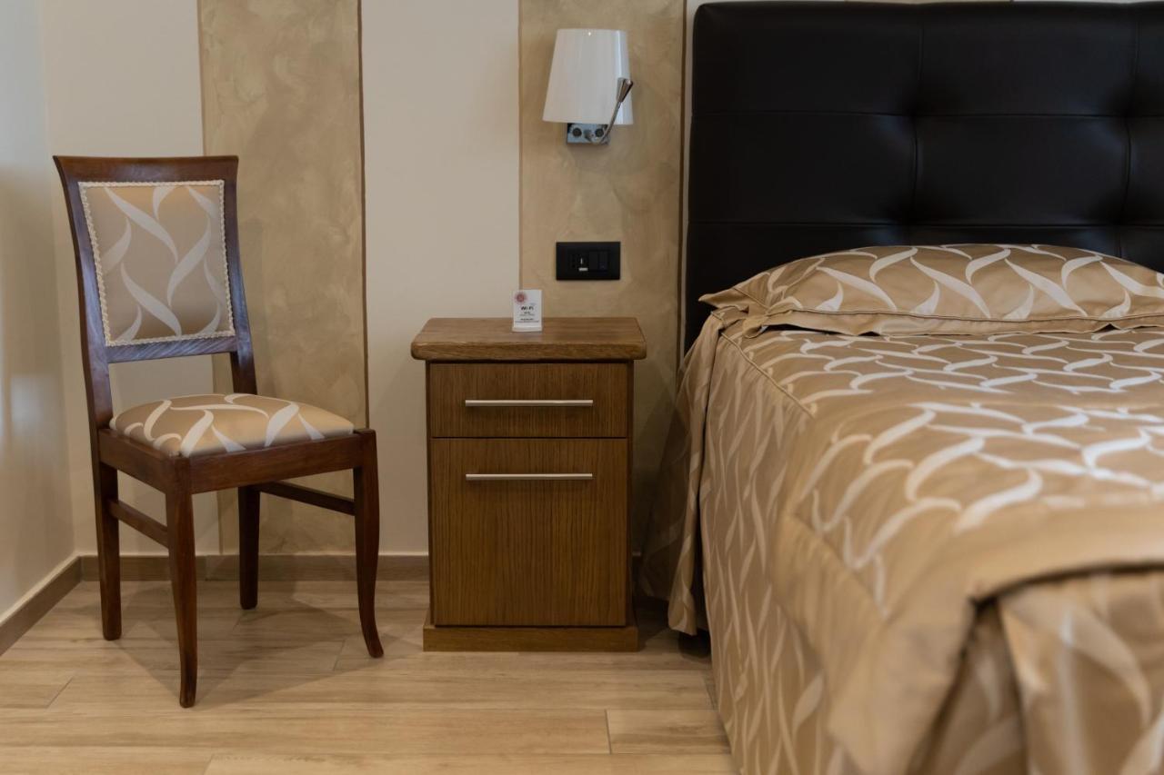 Albergo Ca Cerfogli Acquaria Bagian luar foto